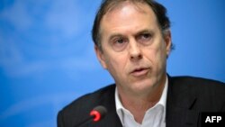 FILE - UN High Commissioner for Human Rights spokesperson Rupert Colville give a press briefing on January 29, 2016 in Geneva.