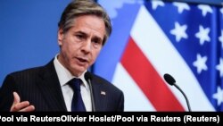 Menteri Luar Negeri AS Antony Blinken berbicara di Brussel, Belgia 