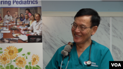 លោក​វេជ្ជបណ្ឌិត​ សុង តាន់ ​ប្រធាន​សមាគមសុខាភិបាល​ខ្មែរ​នៅ​សហរដ្ឋ​អាមេរិក​ ​នៅទីក្រុងឡុងប៊ិច រដ្ឋកាលីហ្វញ៉ា។