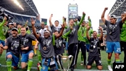 Les joueurs des Seattle Sounders célèbrent leur titre de champions de la MLS, USA, le 10 novembre 2019. Troy Wayrynen-USA TODAY Sports