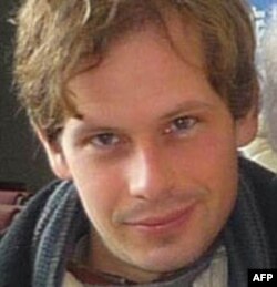 Joxann Bir, "Chegara Bilmas Muxbirlar" tashkiloti vakili