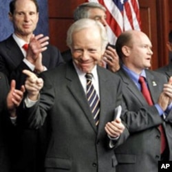 Senator Joseph Lieberman (file photo)