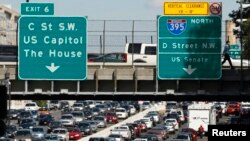 Gridlock traffic is pictured on highway 395 as people evacuate Washington after an earthquake August 23, 2011.