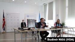 Nikolas Abot i Ulrika Rikardson, britanski ambasador na Kosovu, i koordinatorka Ujedinjenih Nacija za razvoj na Kosovu