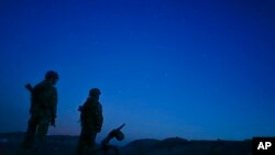 პრო-რუსი მებრძოლები დონეცკთან, 2 აგვისტო, 2015 