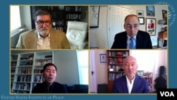 미국 평화연구소(USIP)는 17일 '4자회담의 교훈'이라는 주제로 당시 관여했던 전직 관리 3명과의 대담을 진행했다. 왼쪽 위에서부터 로버트 칼린 전 국무부 정보조사국 동북아 담당관, 월러스 그렉슨 전 국방부 아시아태평양 담당 차관보, 프랭크 엄 전 국방장관실 선임보좌관(사회자), 필립 윤 전 국무부 동아태 선임보좌관.