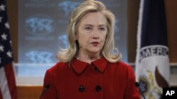 克林顿国务卿12月19日敦促朝鲜选择“和平之路”