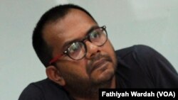 Koordinator Kontras, Haris Azhar. (VOA/Fathiyah Wardah)