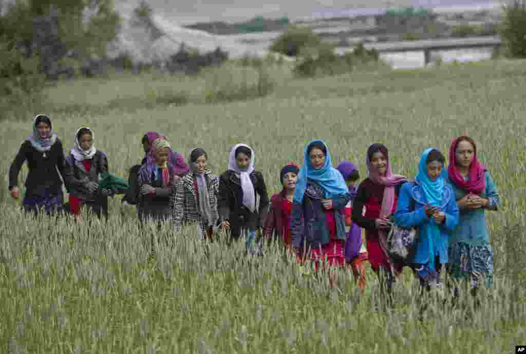 دسترسی به آموزش، خدمات صحی و سایر امکانات ابتدایی و اساسی در واخان نسبت به هر ساحۀ دیگر افغانستان کم است