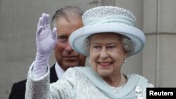 Ratu Inggris, Elizabeth II mengatakan ia merasa terharu oleh perayaan 60 tahun ia bertahta yang sangat meriah di Inggris (5/6).