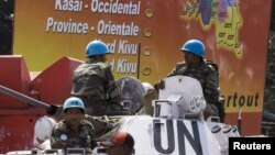 Des Casques bleus en patrouille à Goma, RDC, 6 décembre 2006.