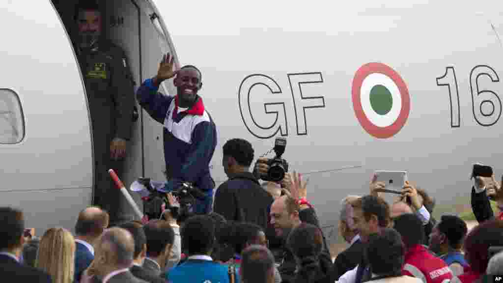 19 ኤርትራዊያን አምስት ሴቶችን ጨምሮ ከሮም ወደ ስዊድን ሀገር ሲሸኙ