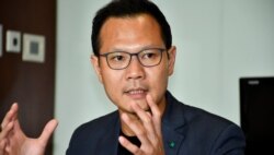 香港法律界立法会议员郭荣铿 (美国之音汤惠芸）