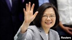 ប្រធានាធិបតី​តៃវ៉ាន់អ្នក​ស្រី Tsai Ing-wen ចូល​រួម​ក្នុង​ពិធី​ចុះ​ហត្ថាលេខា​មួយ​សម្រាប់ការ​ជ្រើសរើស​បេក្ខជន​ប្រធានាធិបតី​គណៈបក្ស​វិវឌ្ឍន៍​ប្រជាធិបតេយ្យ​ឆ្នាំ២០២០ កាលពី​ថ្ងៃទី​២១​ ខែមីនា​ ឆ្នាំ២០១៩។