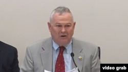 دانا روهرابکر د جنرال دوستم نژدې ملګری دی