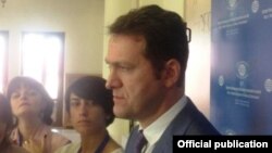 ვლადიმერ კონსტანტინიდი, საგარეო საქმეთა სამინისტროს საკონსულო დეპარტამენტის დირექტორის მოადგილე