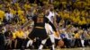 Finale NBA : Cleveland fait revenir Golden State brutalement sur terre