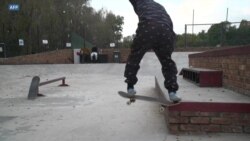 JO de Tokyo: Brandon Valjalo va représenter l'Afrique du Sud en skateboarding