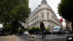 Apartemen Jeffrey Epstein di Distrik 16, Paris, Perancis, 13 Agustus 2019. (Foto: dok).