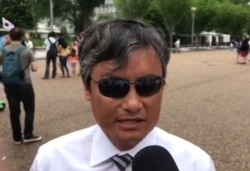 资料照：在美国的盲人法律学者陈光诚