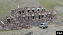 მამისონის მეტეოსადგურზე, 2009 წლის შემდეგ, საქართველოს სახელმწიფო დროშა აღარ ფრიალებს