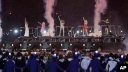 Salah satu acara pada penutupan Olimpiade London 2012 hari Minggu (12/8).