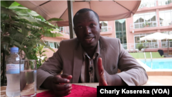 Ange Imanishimwe, jeune entrepreneur rwandais, Kigali, 8 août 2017. (VOA/Charly Kasereka)
