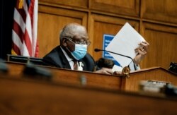 Rep. James Clyburn (D-SC) listens to Health and Human Services Secretary Alex Azar at a hearing before the House Select Subcommittee on the Coronavirus Crisis in the Rayburn Building in Washington, Oct. 2, 2020.