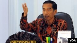 Presiden Jokowi mengeluarkan tiga instruksi untuk menyelesaikan insiden di Tolikara Papua Jumat (17/7) lalu (foto: VOA/Andylala).