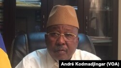 Ahmat Mahamat Bachir ministre en charge de la sécurité publique, N’Djamena, Tchad, 20 juin 2018. (VOA/ André Kodmadjingar)