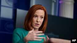 젠 사키 미국 백악관 대변인이 6일 정례브리핑을 하고 있다.