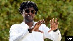 Après avoir été emprisonné pendant quatre semaines dans l'émirat, Malcolm Bidali a été expulsé en 2021.