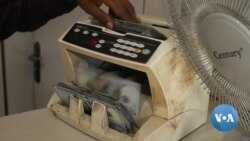 Nigerians Rush to Buy Dollars Ahead of Deadline for Old Local Bills