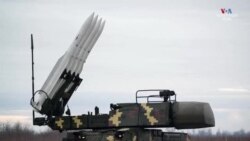 Sky News լրատվականը ձեռք է բերել ռուսական ինքնաթիռների լուսանկարներ, որոնք իբր 140 միլիոն եվրո կանխիկ են առաքում Թեհրան ԱԹՍ-ների համար