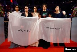 مراسم فرش قرمز ‌و افتتاحیه جشنواره فیلم