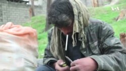 زندگی دشوار یک معتاد بی‌سرپناه در بدخشان