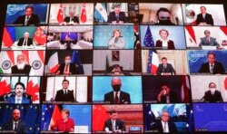 រូបឯកសារ៖ មេដឹកនាំពីបណ្តាប្រទេសនានានៅជុំវិញពិភពលោក ចូលរួមកិច្ចប្រជុំកំពូលស្តីពីការប្រែប្រួលអាកាសធាតុដែលដឹកនាំដោយសហរដ្ឋអាមេរិក និងធ្វើឡើងតាមអនឡាញ កាលពីថ្ងៃទី ២២ ខែមេសា ឆ្នាំ ២០២១។