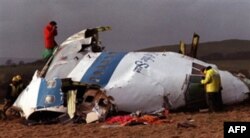 42 yildan beri Liviyani boshqarayotgan polkovnik Qaddafiy aslida kim?