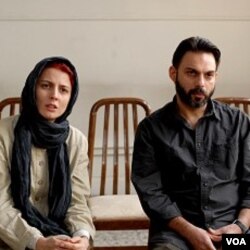 Film Iran yang berjudul 'A Separation' menjadi favorit kuat untuk meraih Oscar untuk katagori film asing terbaik.