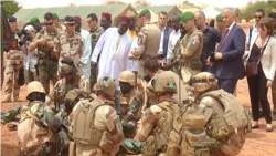 Ministar Tsaron Faransa Ta Kai Ziyara Sansanin Sojan Ouallam A Nijer