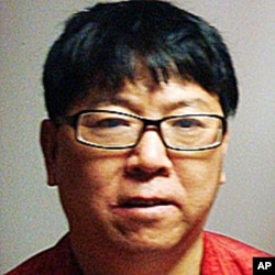 中国浙江的异议人士吕耿松(资料照片)