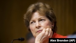 სენატორი ჯინ შაჰინი