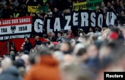 اعتراض طرفداران منچستر یونایتد علیه گلیزرها