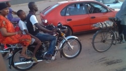 Les Dakarois boudent l'interdiction des moto-taxis