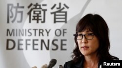 북한이 5차 핵실험을 실시한 지난 9일, 이나다 도모미 일본 방위상이 도쿄 방위성에서 관련 기자회견을 하고 있다. (자료사진)