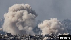 이스라엘군 공격으로 가자지구에서 피어오르는 포연 (자료사진)