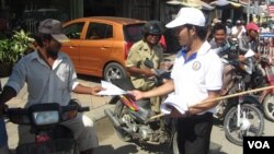 ថ្វី​ត្បិត​តែ​នេះ​ជា​ឱកាស​នៃ​ការ​ឃោសនា​បោះឆ្នោត ​ប៉ុន្តែ​គណបក្ស​ទាំង​ប្រាំបី​នេះ​មិន​បាន​ធ្វើ​សកម្មភាព​ព្រម​គ្នា​ក្នុង​រាជធានី​ភ្នំពេញ​នោះ​ទេ។