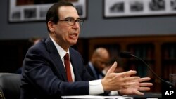 Menteri Keuangan AS, Steven Mnuchin, bersaksi di depan subkomite alokasi DPR, Selasa, 9 April 2019 di Capitol Hill, Washington, D.C. (foto: AP Photo/Patric Semansky)