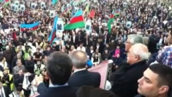 Cəmil Həsənli Mərmərə qrupunu rüşvətdə günahlandırıb 