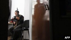 "Fuqarolar hamon qo’rquvda yashaydi. Qirg’izistonda hech kim, xoh shimol, xoh janub ahli bo’lsin, bexatar, osuda hayot kechirayotgani yo’q".